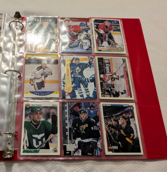 nhl hockey card binder NHL Hockey Trading Cards Binder Collection 🏒 100 NHL Hockey Card Lot 🔥